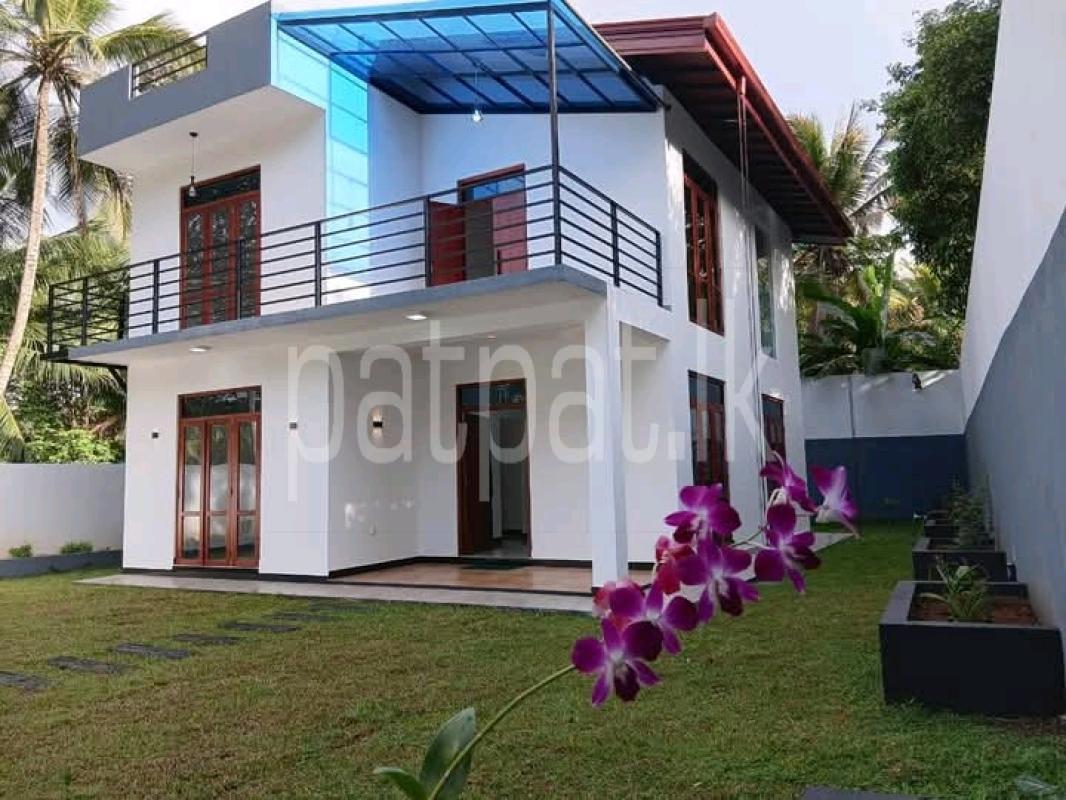 House for Sale in Nittambuwa