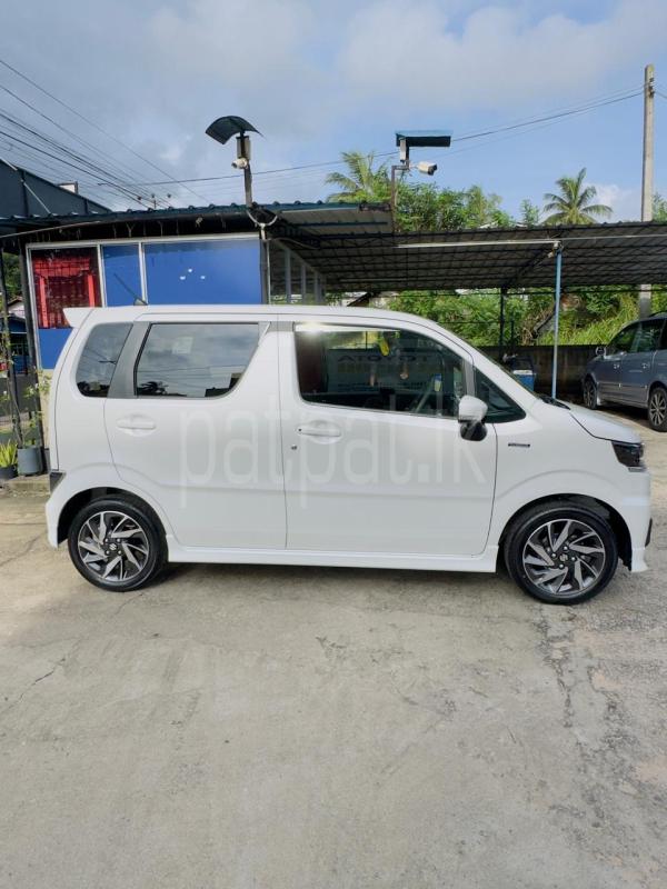 Suzuki Wagon R 2026 - අලුත් කාර් sale in Sri Lanka - patpat.lk