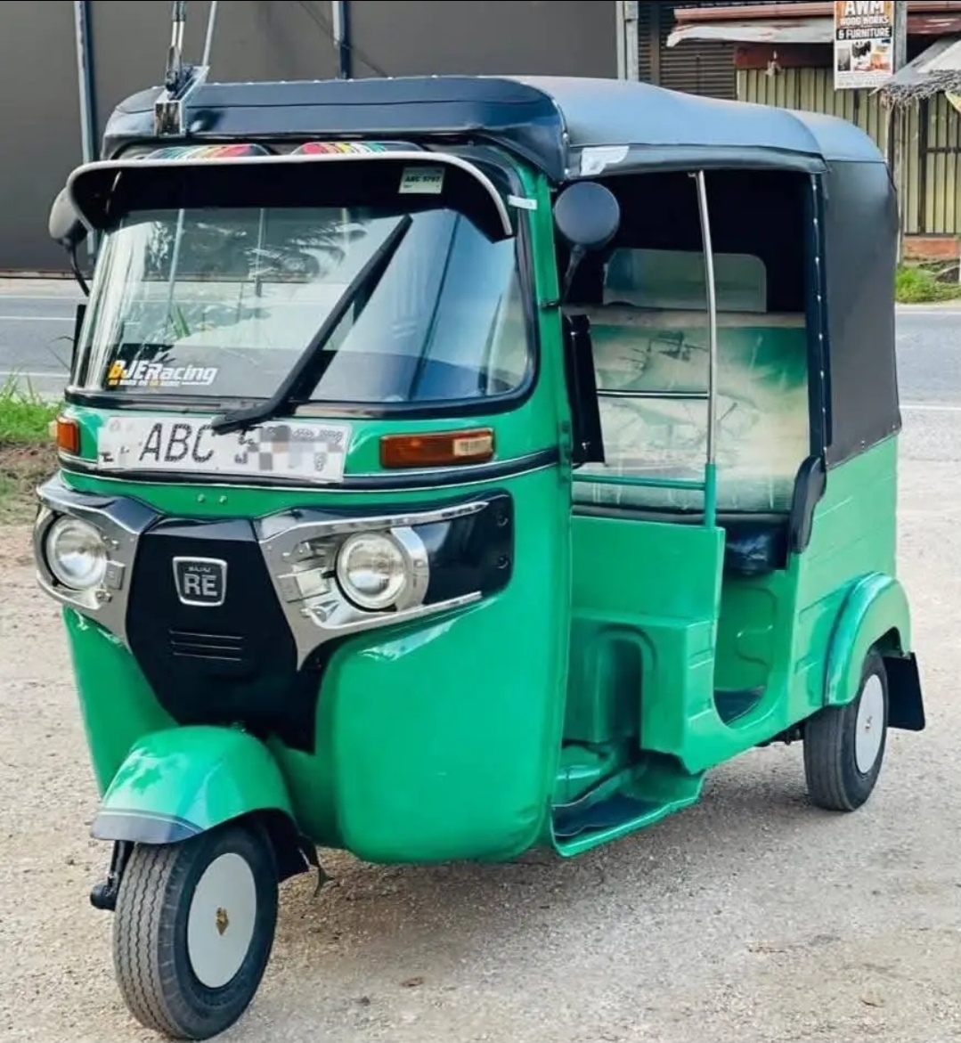 Bajaj Three Wheel 2015 - Used Three wheeler sale in Sri Lanka - patpat.lk