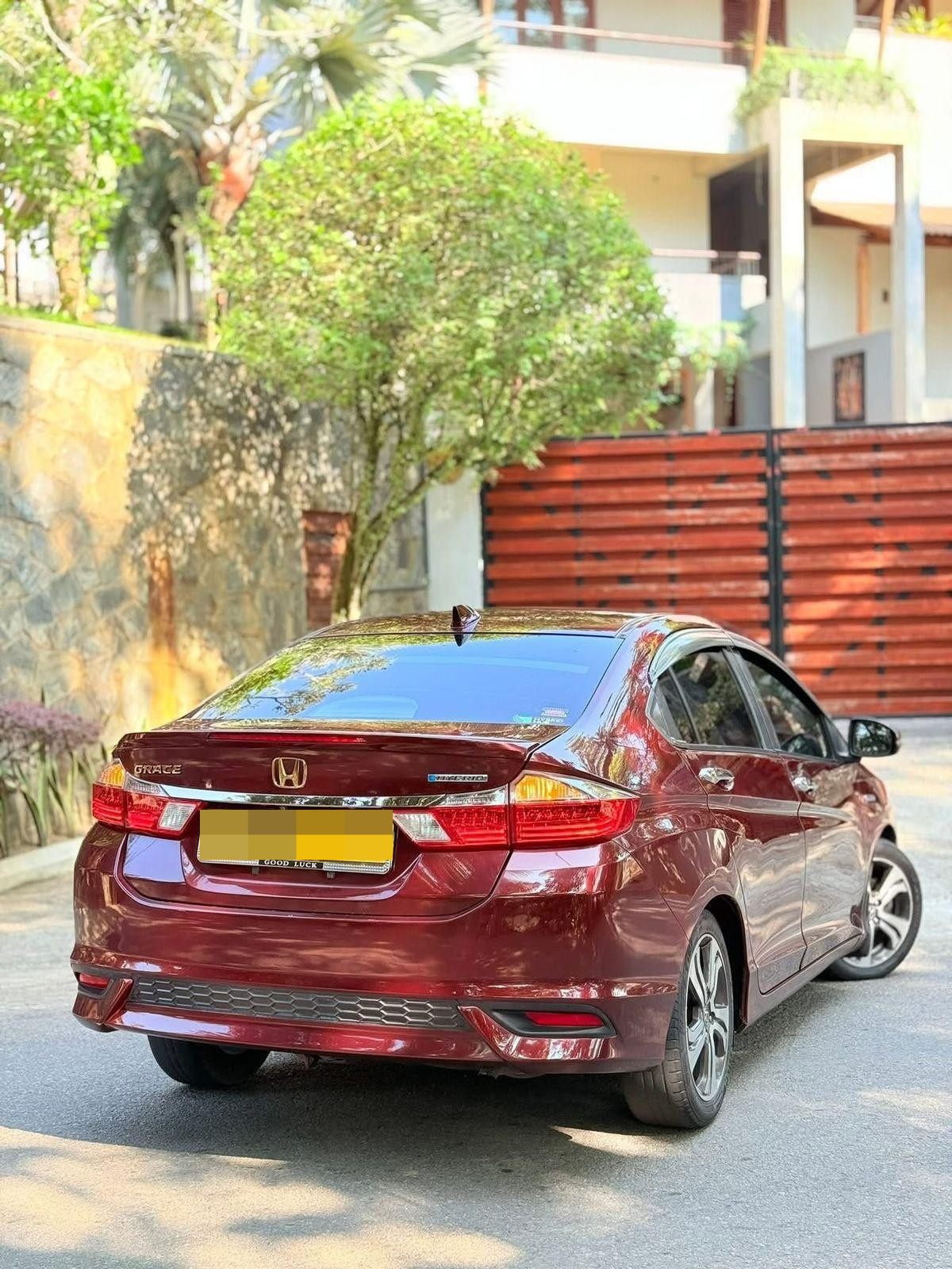 Advertisement image 6