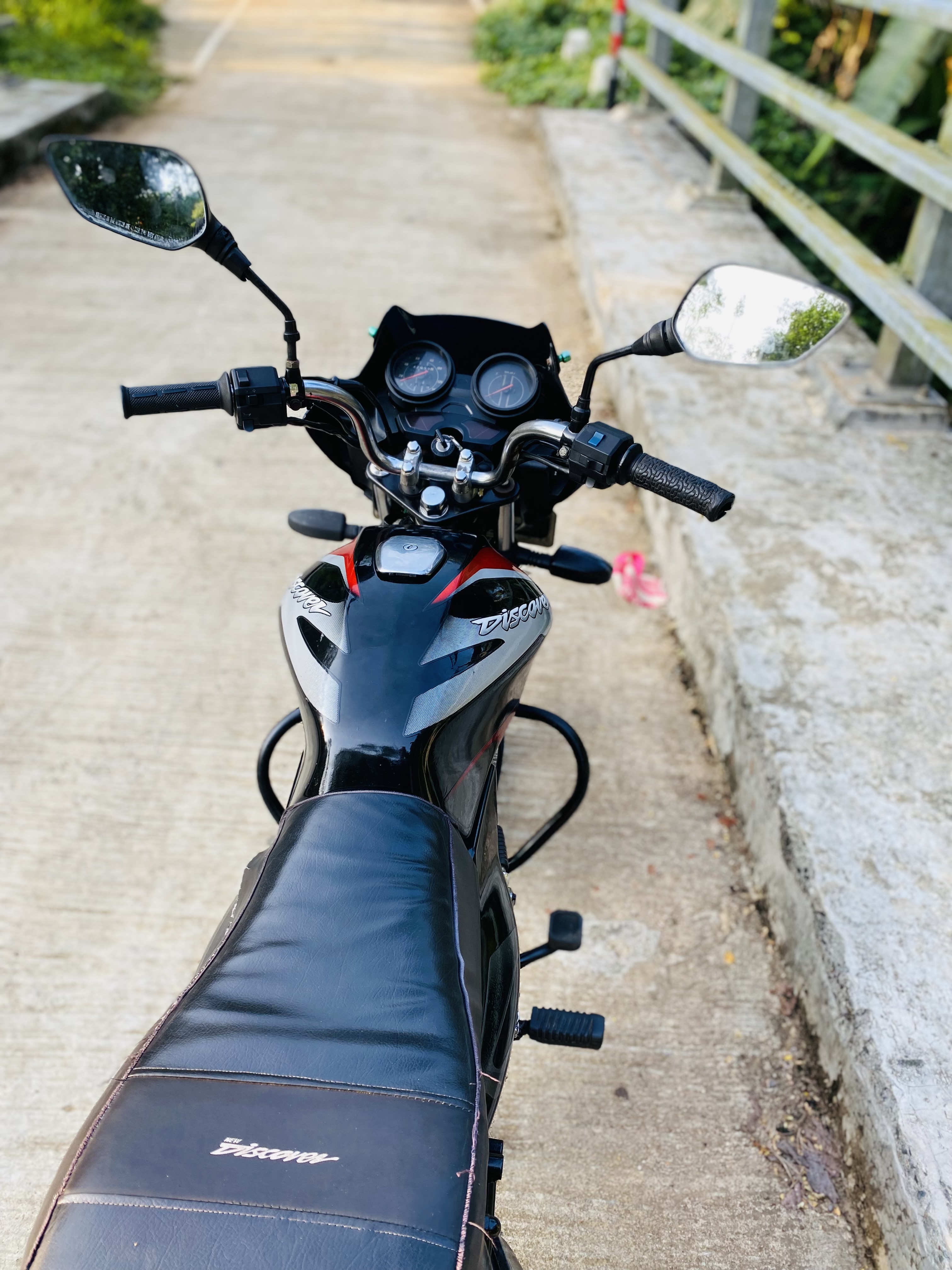 Bajaj Discover 2011 - Used Bike sale in Sri Lanka - patpat.lk