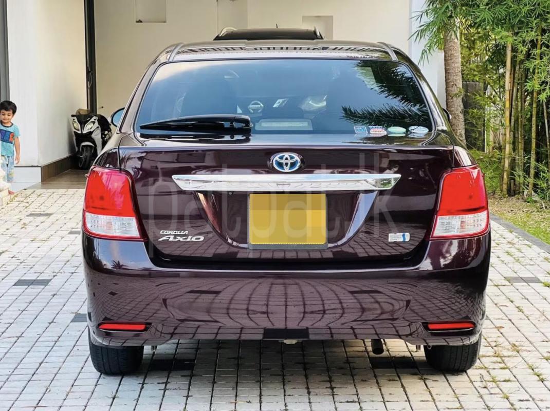 Toyota Axio 2015 - Used Car sale in Sri Lanka - patpat.lk