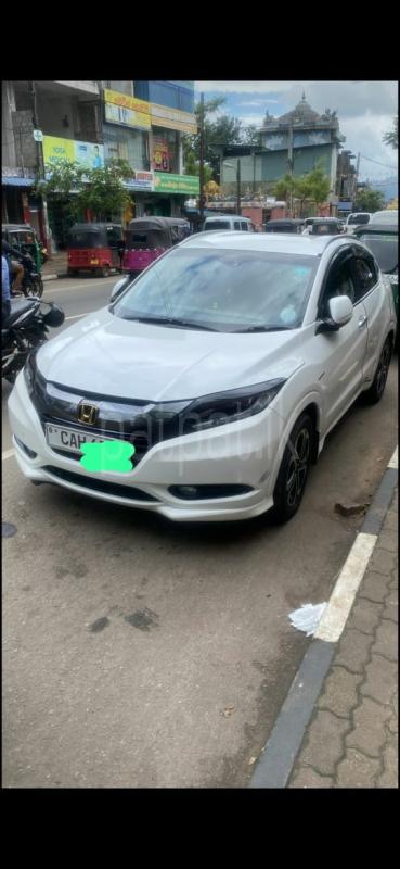 Honda Vezel 2015 - Used SUV sale in Sri Lanka - patpat.lk