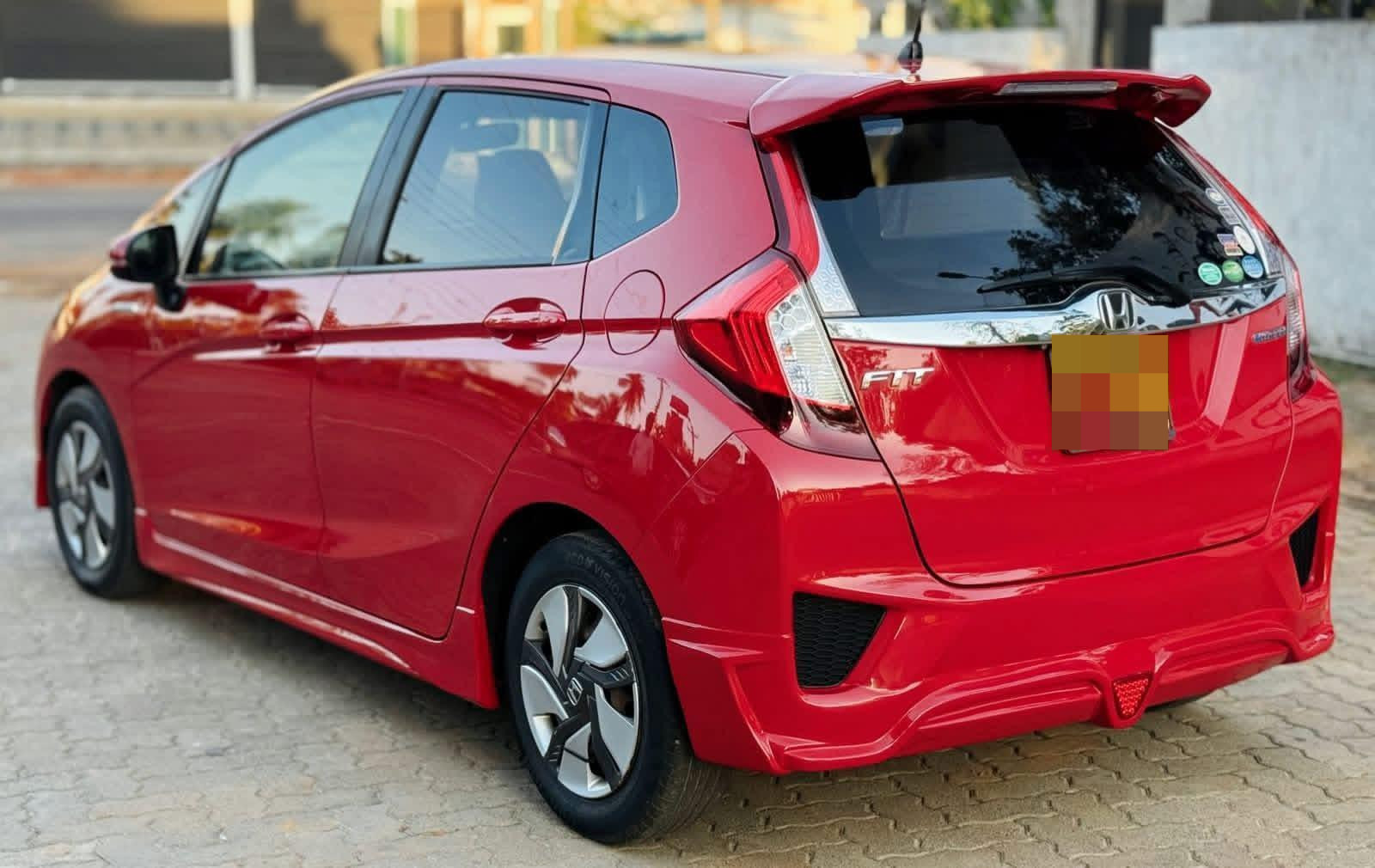 Honda Fit 2014 - භාවිතා කරන ලද කාර් sale in Sri Lanka - patpat.lk