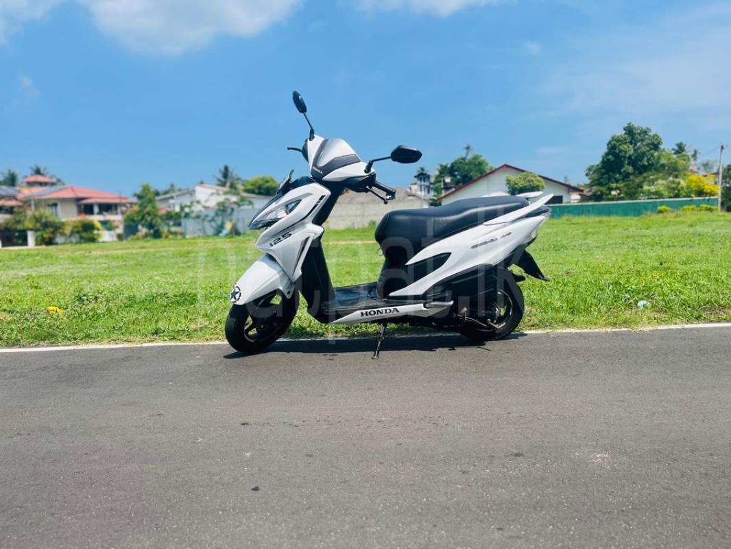 Honda Grazia 2018 - பயன்படுத்தப்பட்டது பைக் sale in Sri Lanka - patpat.lk