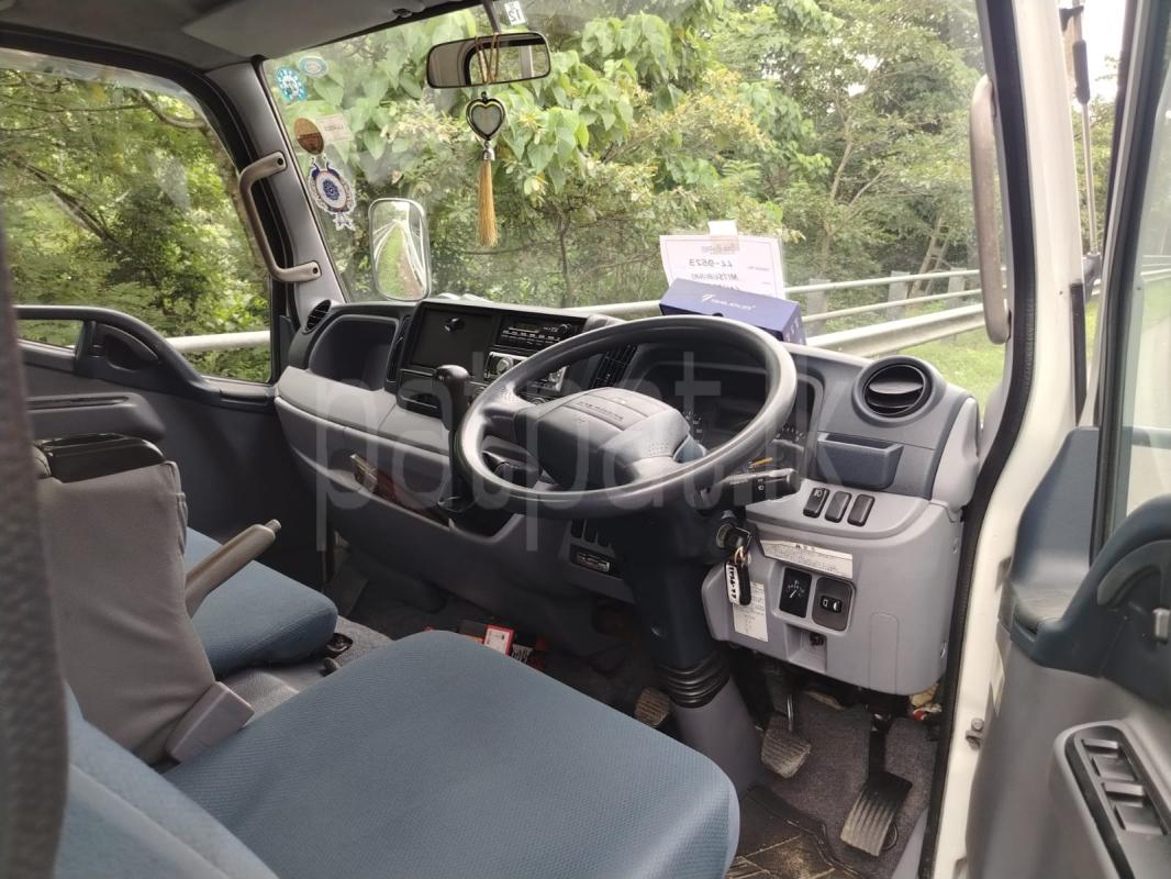 Mitsubishi Canter 2014 - பயன்படுத்தப்பட்டது டிரக் sale in Sri Lanka - patpat.lk