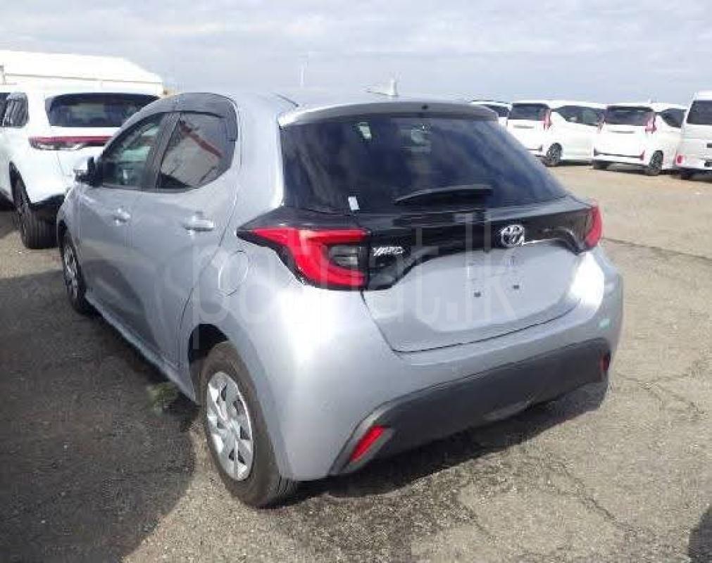 Toyota Yaris 2023 - නැවත සකස් කල කාර් sale in Sri Lanka - patpat.lk
