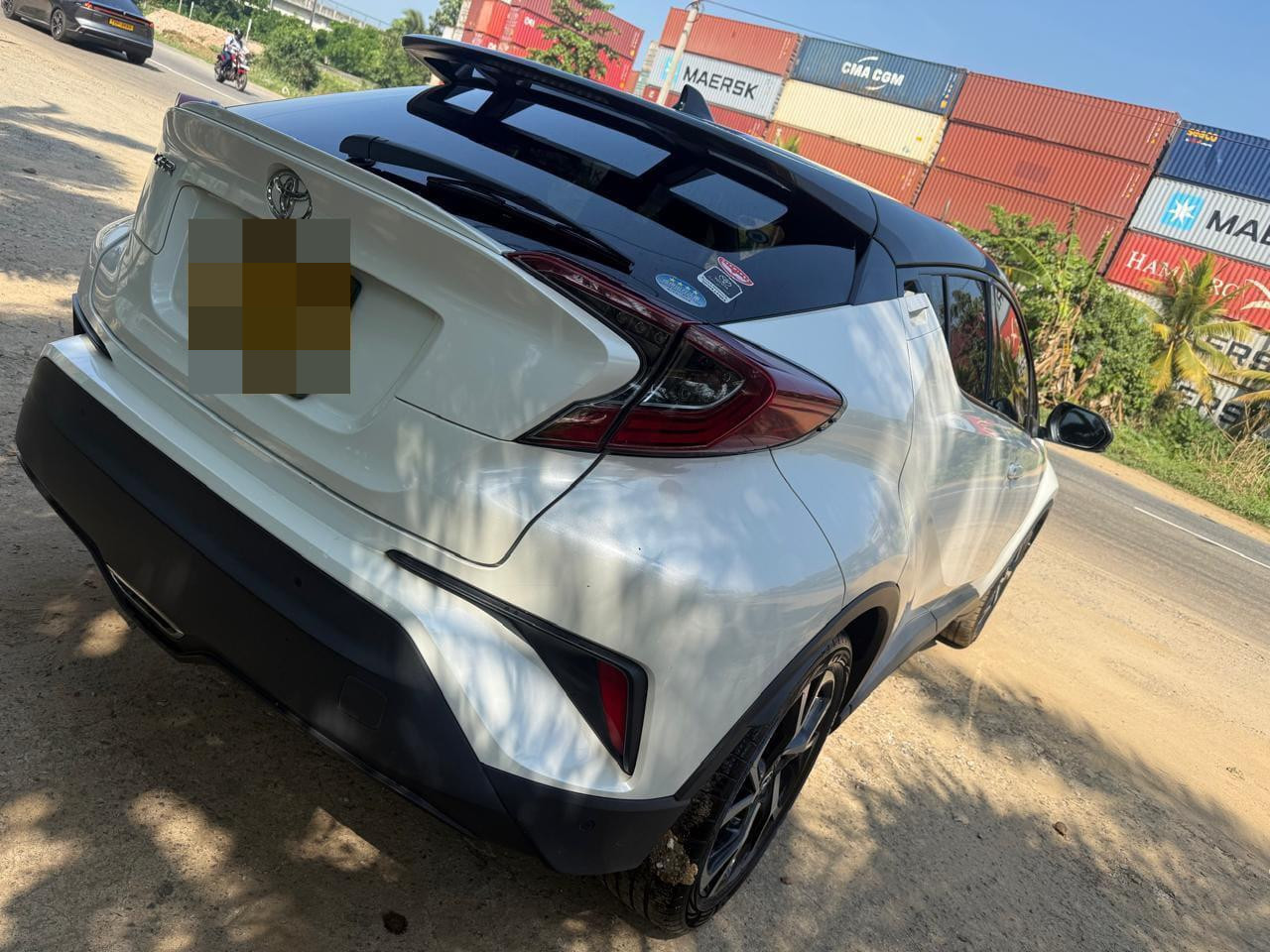 Toyota CHR 2018 - Used SUV sale in Sri Lanka - patpat.lk
