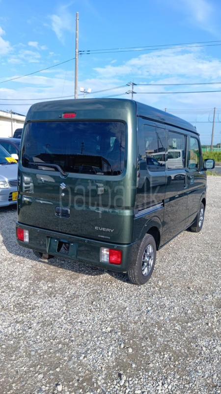 Advertisement image 5