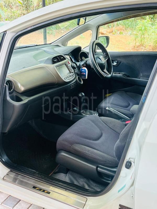 Advertisement image 4