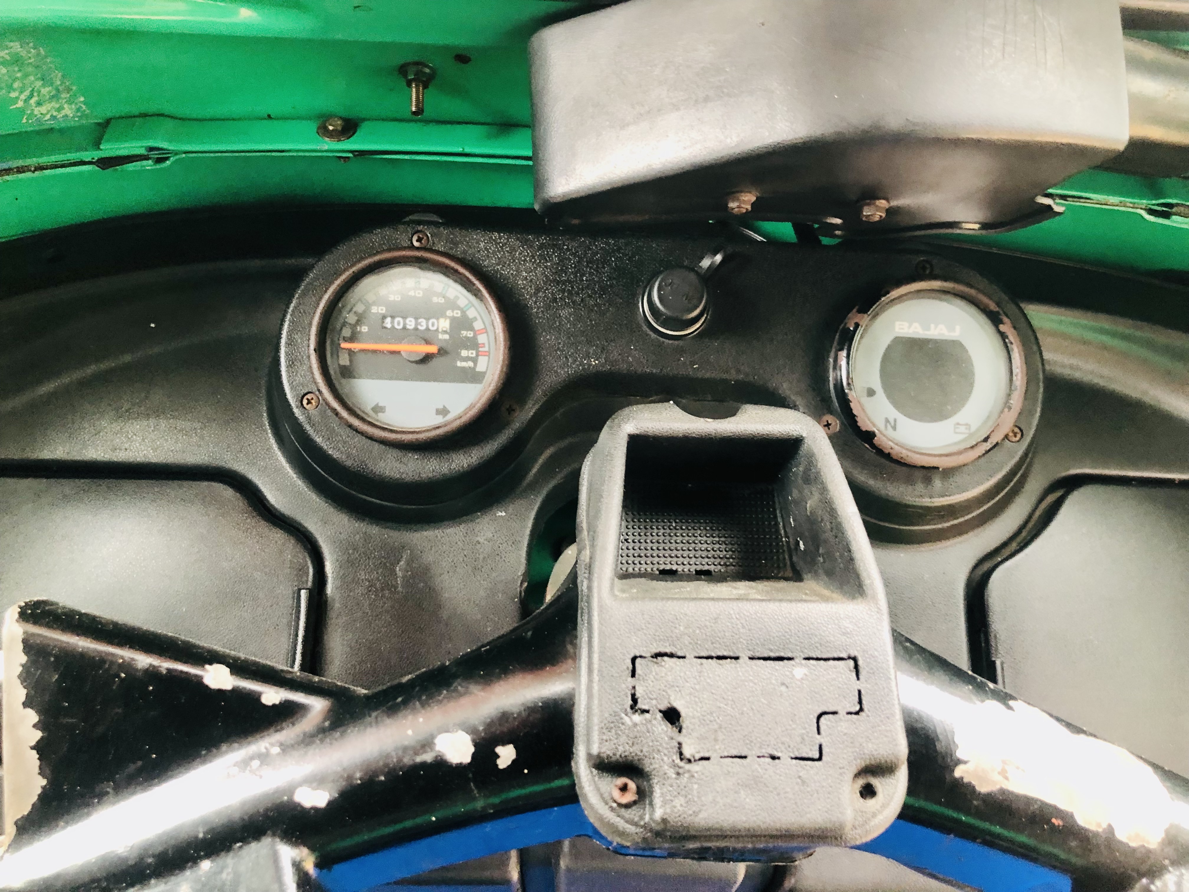 Bajaj 4 stroke 2012 - பயன்படுத்தப்பட்டது முச்சக்கர வண்டி sale in Sri Lanka - patpat.lk