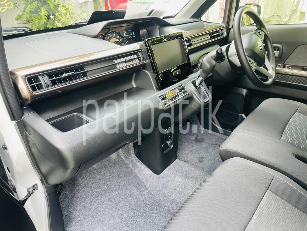 Advertisement image 6