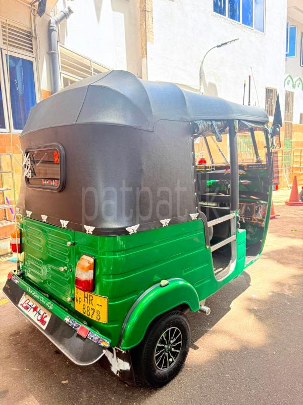 Bajaj Three Wheel 2003 - பயன்படுத்தப்பட்டது முச்சக்கர வண்டி sale in Sri Lanka - patpat.lk