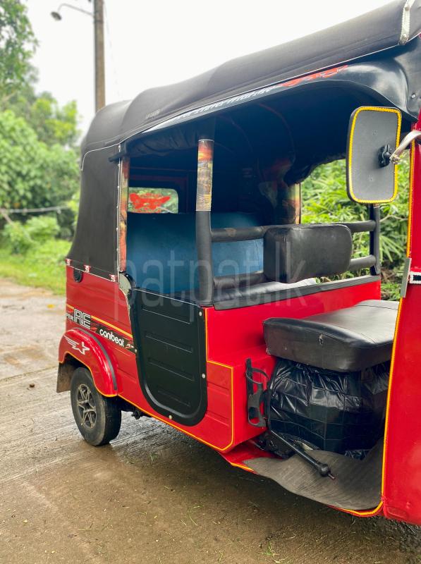 Bajaj Three Wheel 2005 - பயன்படுத்தப்பட்டது முச்சக்கர வண்டி sale in Sri Lanka - patpat.lk