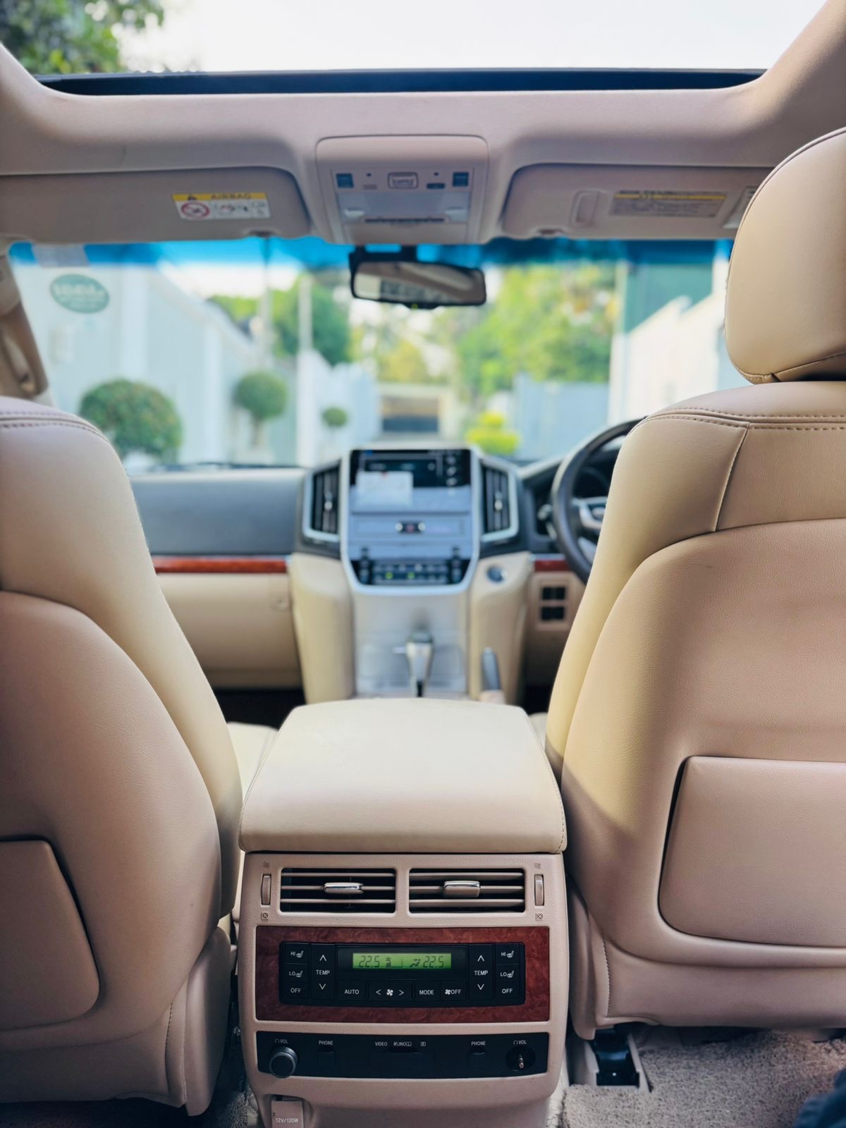 Toyota Land Cruiser 2014 - Used SUV sale in Sri Lanka - patpat.lk