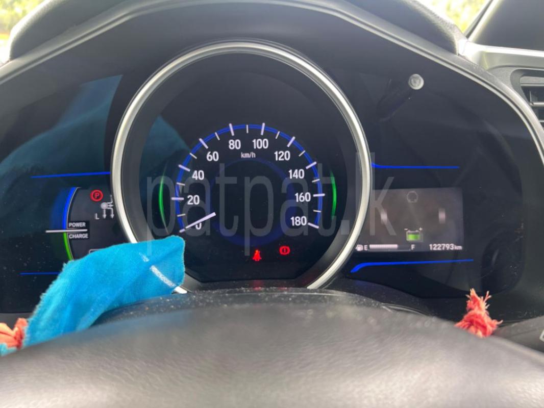 Advertisement image 6