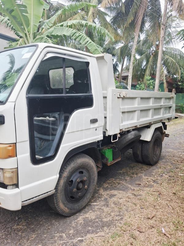 Isuzu ELF 1982 - Used Truck sale in Sri Lanka - patpat.lk