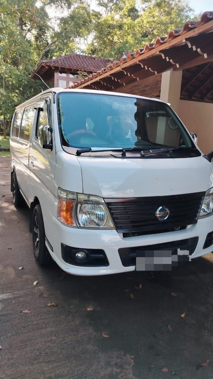Nissan Caravan 2012 - பயன்படுத்தப்பட்டது வேன் sale in Sri Lanka - patpat.lk
