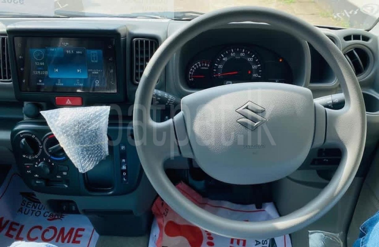 Advertisement image 6