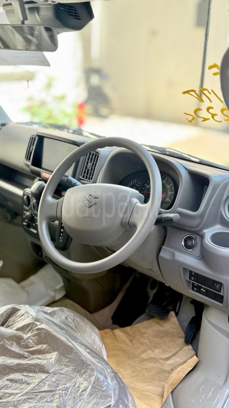 Advertisement image 6