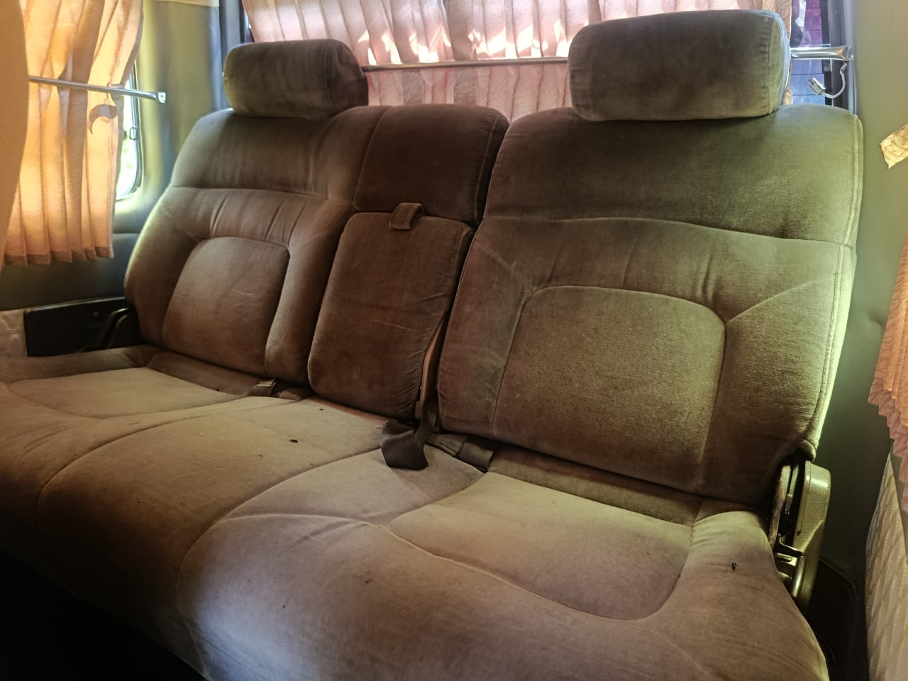Nissan Caravan 1992 - பயன்படுத்தப்பட்டது வேன் sale in Sri Lanka - patpat.lk