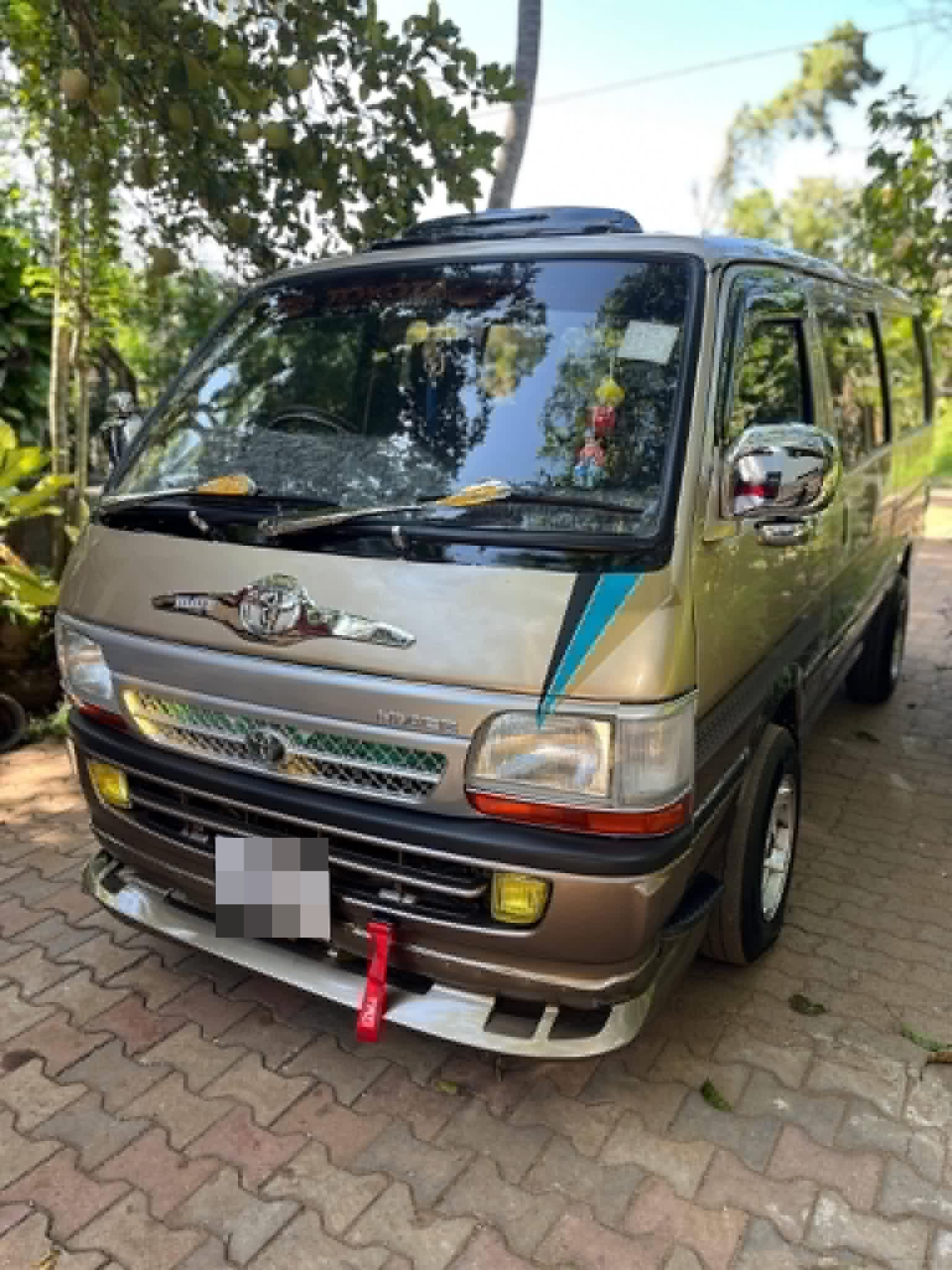 Toyota LH113 1990 - Used Van sale in Sri Lanka - patpat.lk