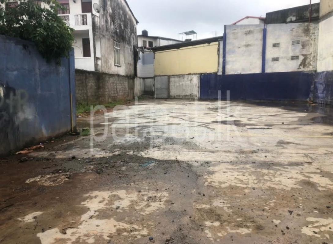 Advertisement image 1