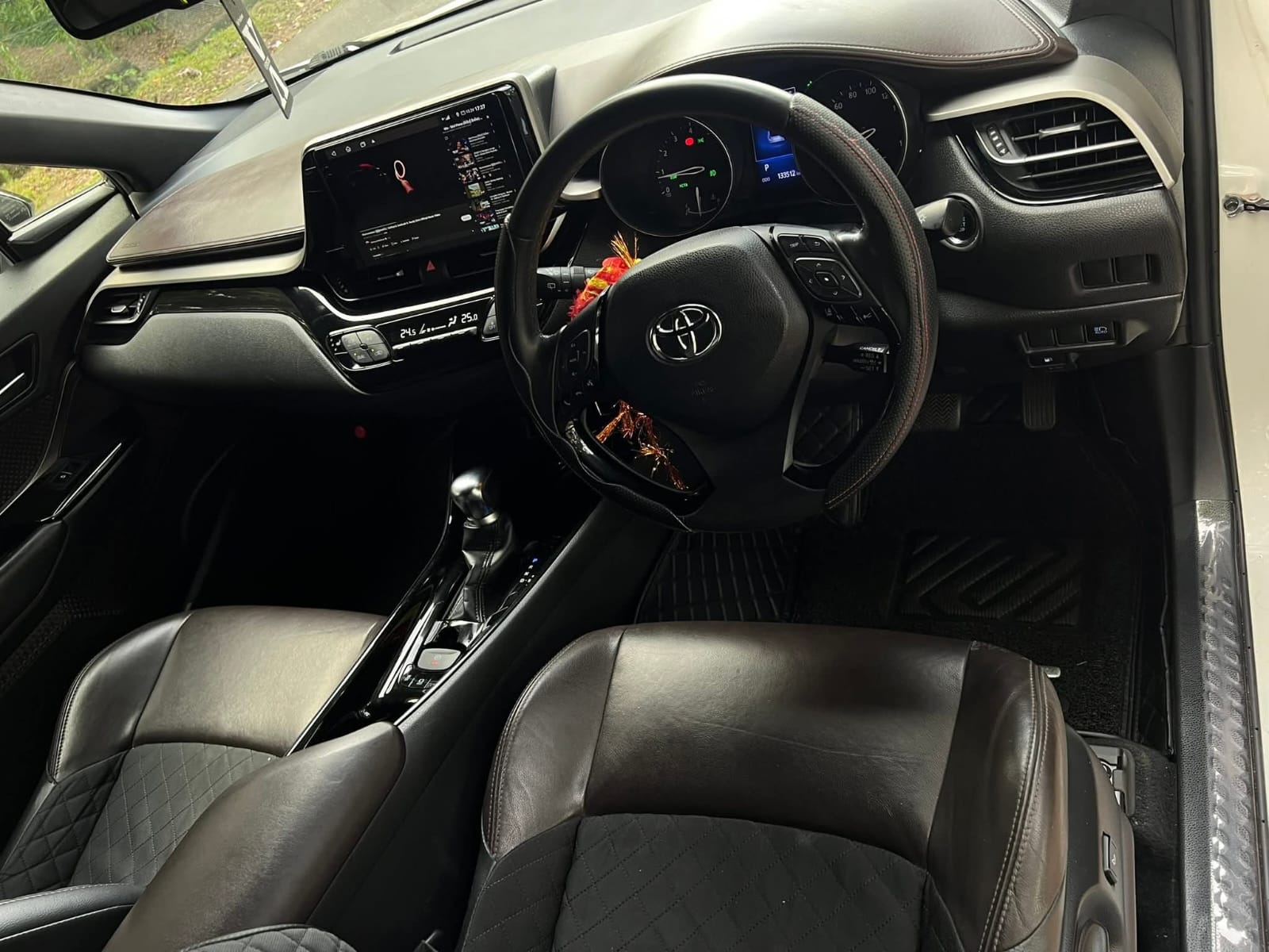 Toyota CHR 2018 - பயன்படுத்தப்பட்டது SUV sale in Sri Lanka - patpat.lk