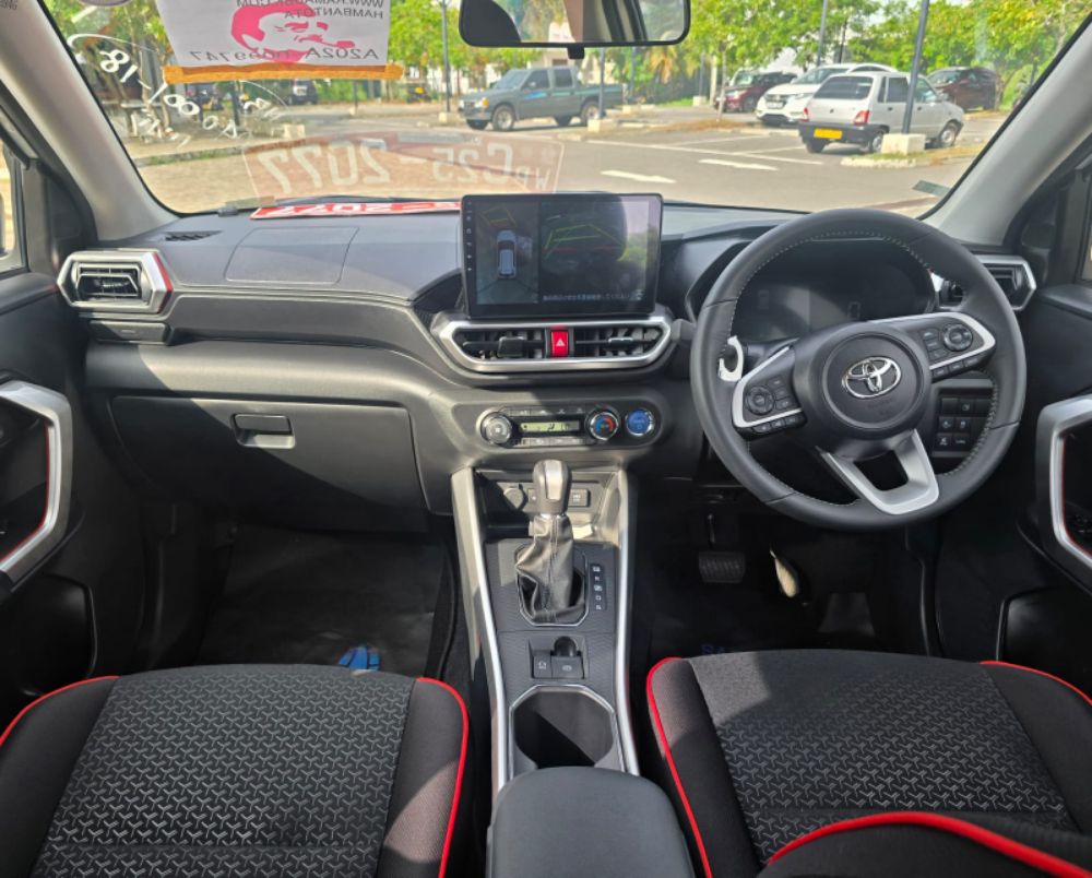 Toyota Raize 2025 - சான்றளிக்கப்பட்டது SUV sale in Sri Lanka - patpat.lk