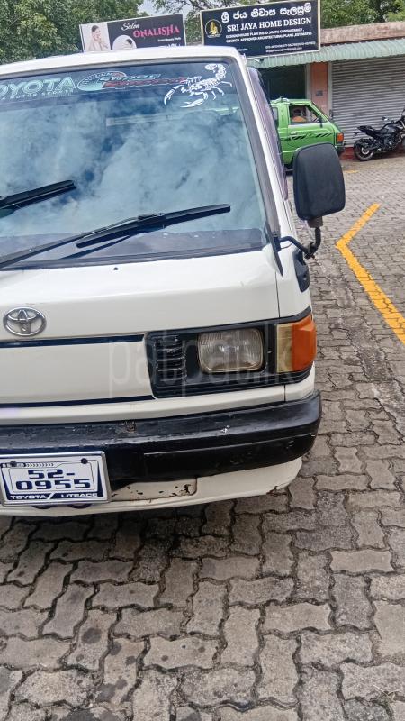 Toyota LiteAce 1986 - பயன்படுத்தப்பட்டது வேன் sale in Sri Lanka - patpat.lk
