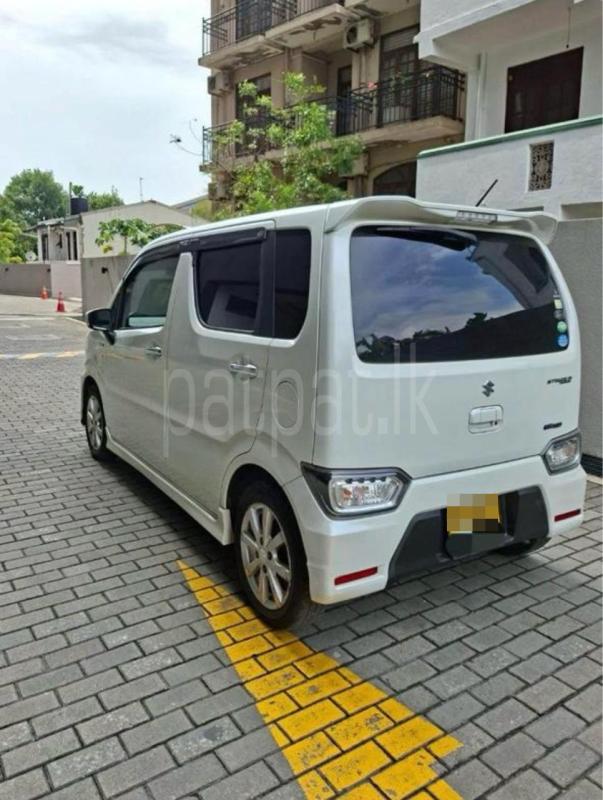 Advertisement image 3