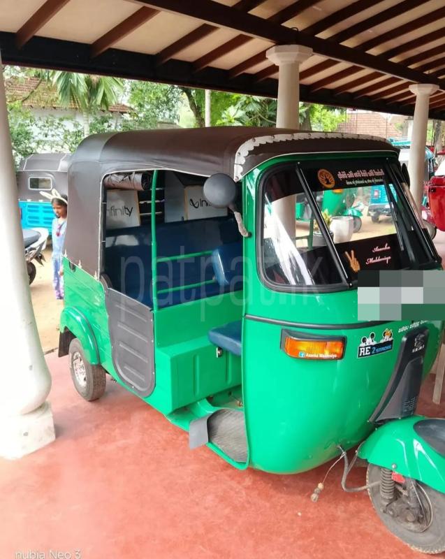 Bajaj 2 stroke 2006 - භාවිතා කරන ලද ත්‍රිරෝද රථය sale in Sri Lanka - patpat.lk
