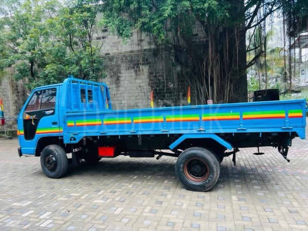 Advertisement image 2