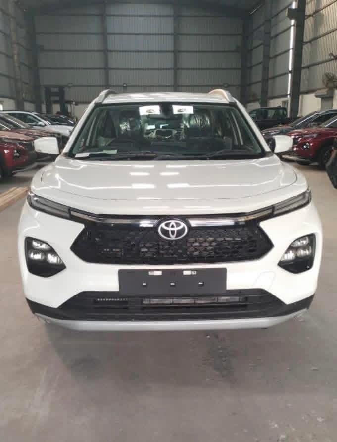 Toyota Urban Cruiser Taisor 2026 ads-image-1