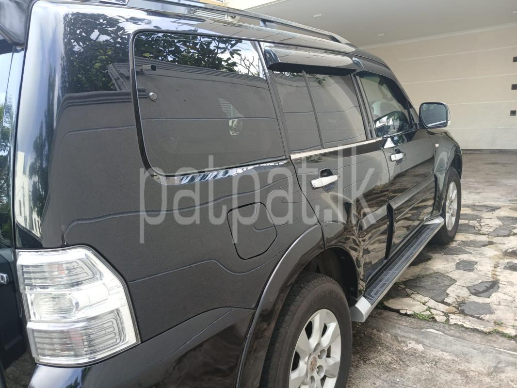 Mitsubishi Montero 2013 - பயன்படுத்தப்பட்டது SUV sale in Sri Lanka - patpat.lk