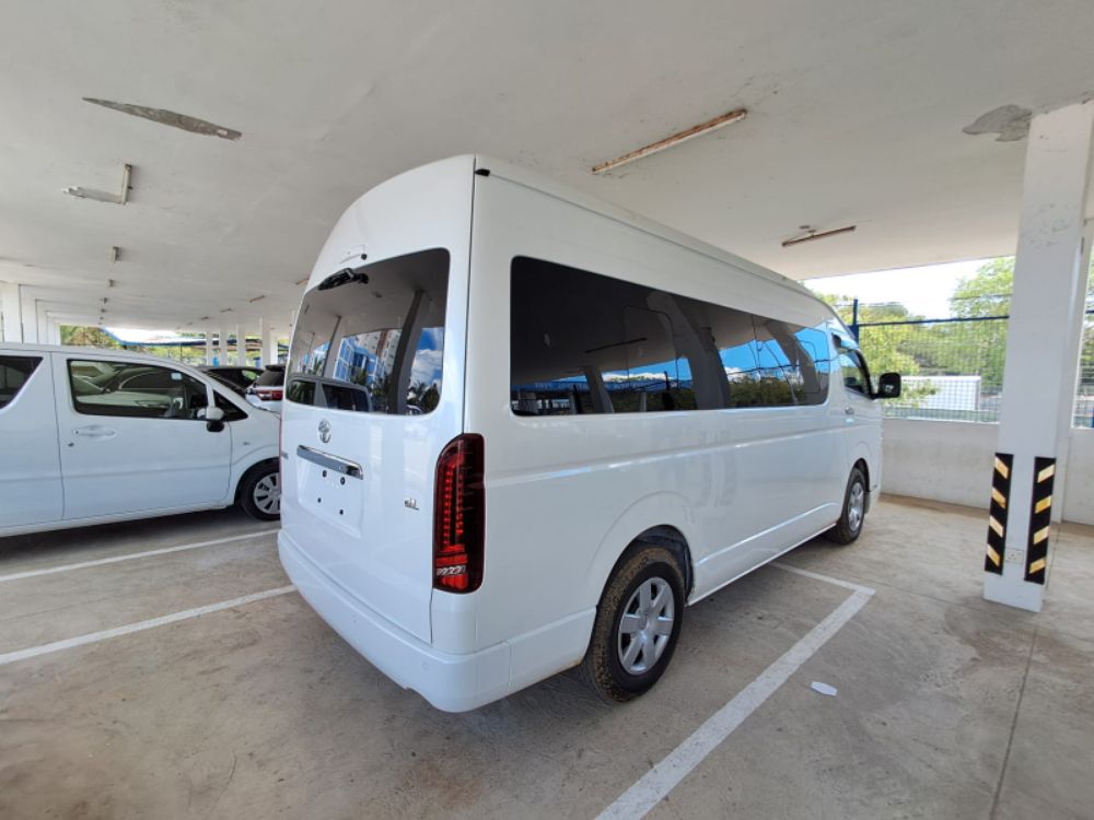 Toyota Hiace 2025 - Reconditioned Van sale in Sri Lanka - patpat.lk