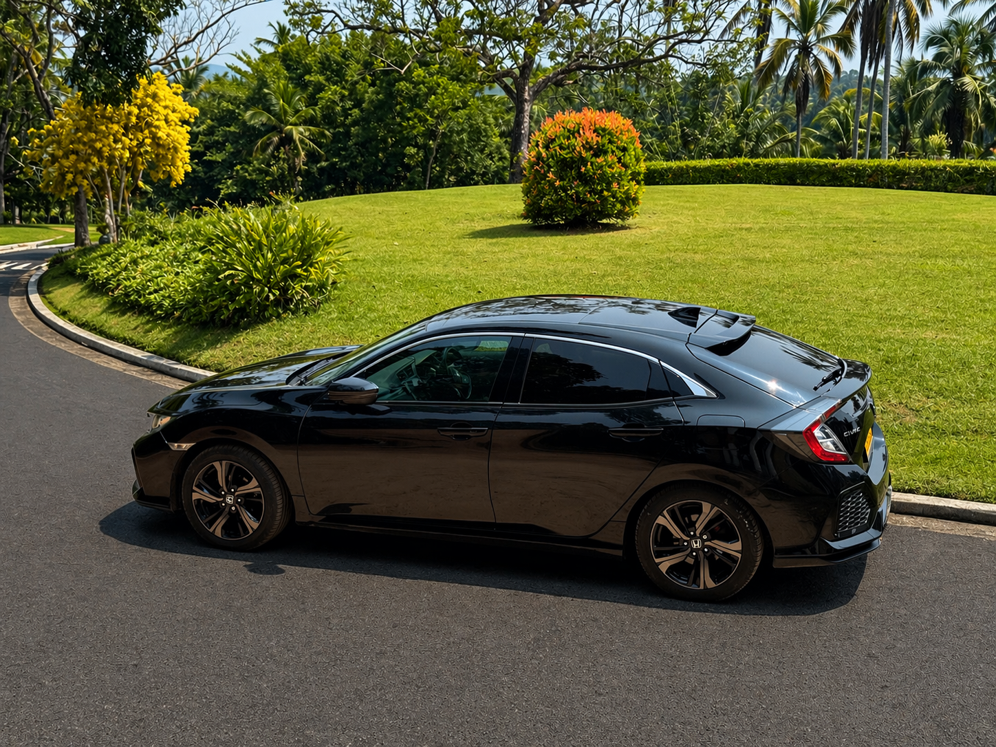 Honda Civic 2017 - භාවිතා කරන ලද කාර් sale in Sri Lanka - patpat.lk