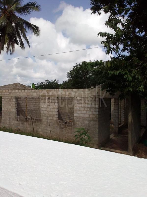 House for Sale in Wadduwa ads-image-1