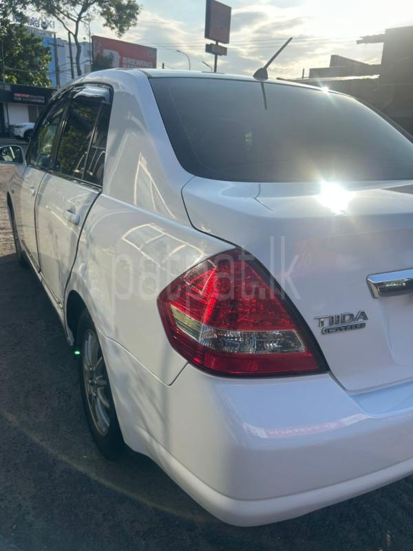 Advertisement image 3