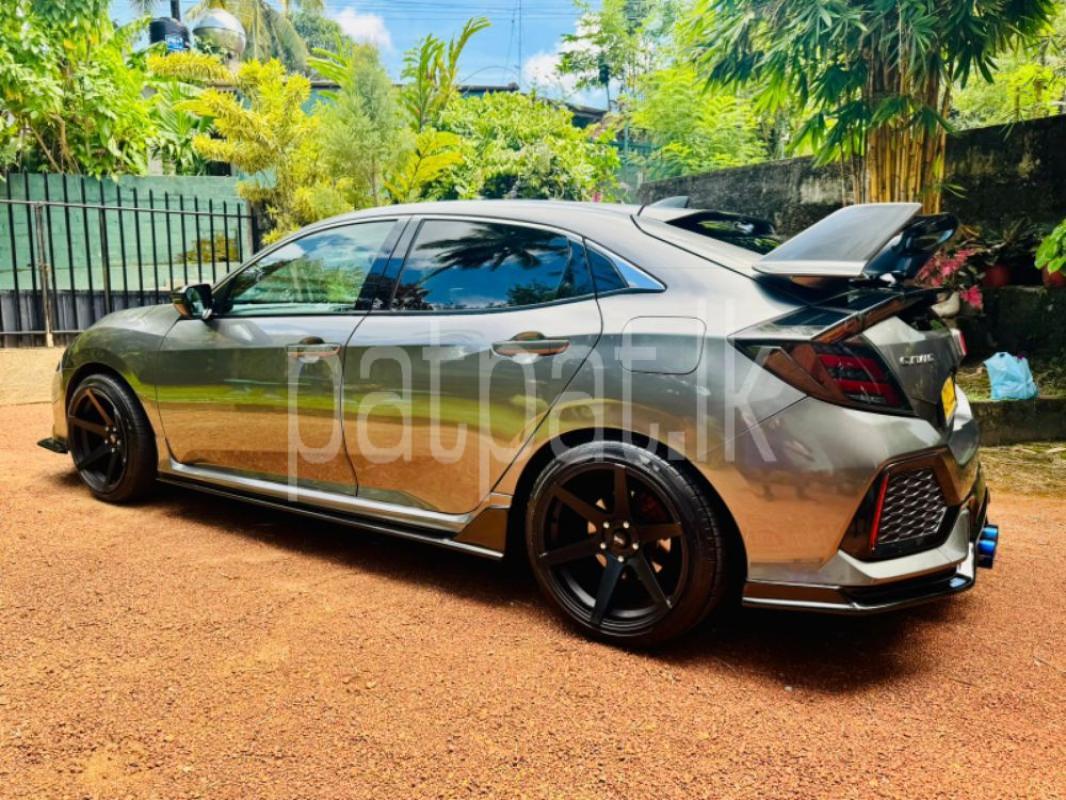 Advertisement image 6