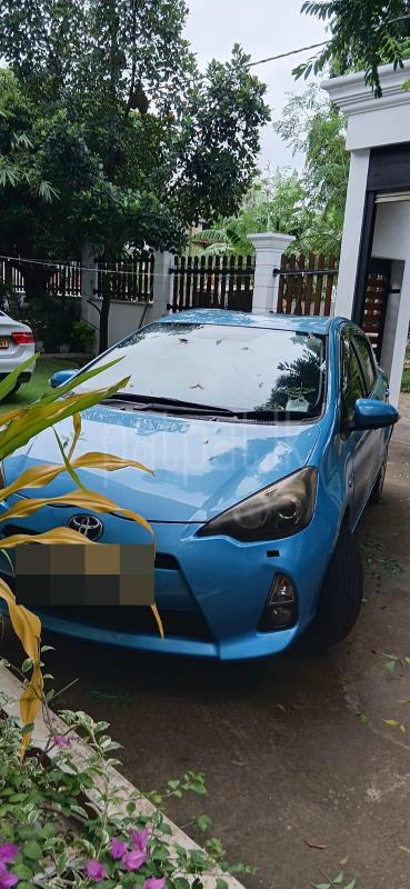 Toyota Aqua 2013 - பயன்படுத்தப்பட்டது கார் sale in Sri Lanka - patpat.lk