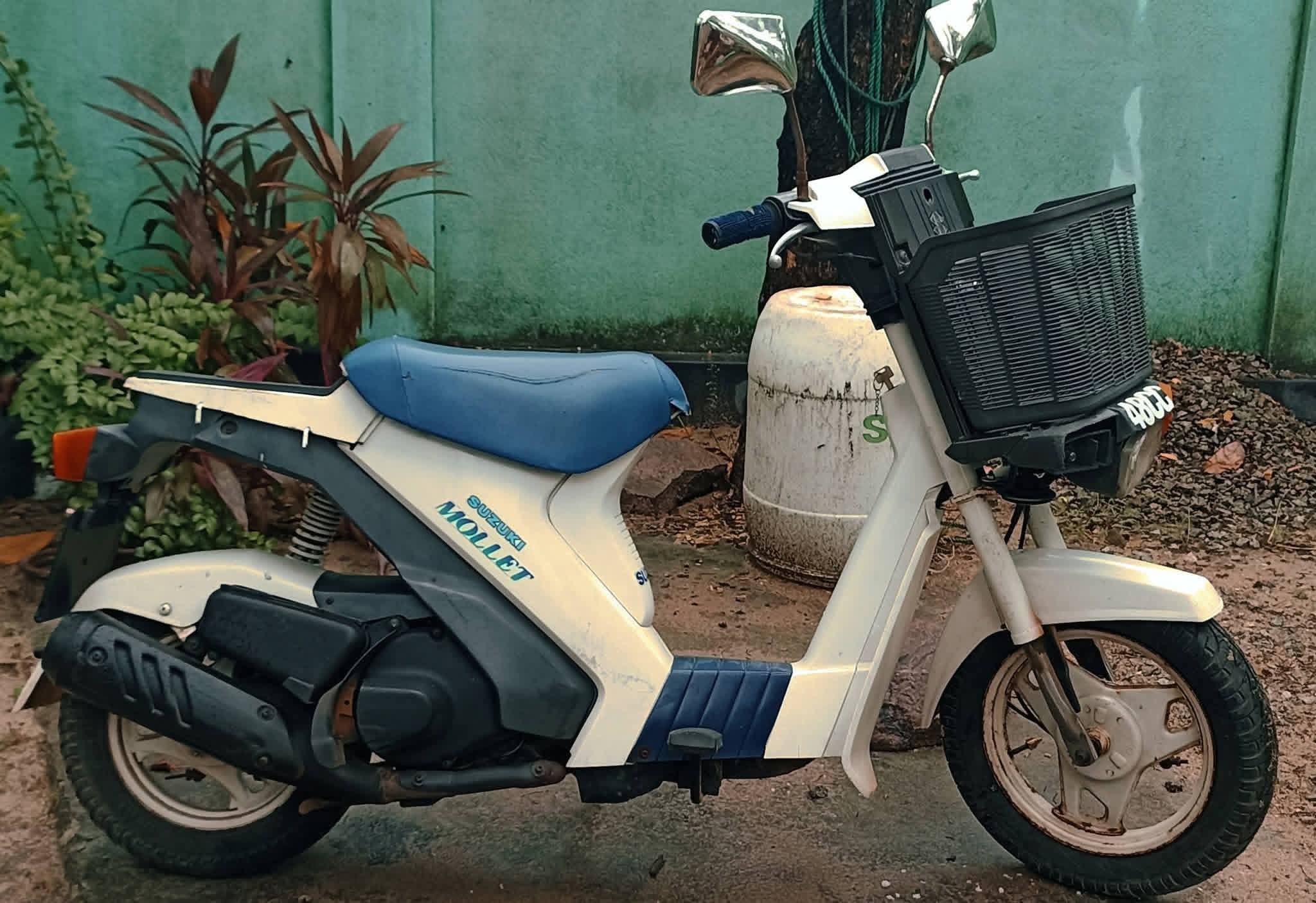 Suzuki Mollet 2000 - பயன்படுத்தப்பட்டது பைக் sale in Sri Lanka - patpat.lk