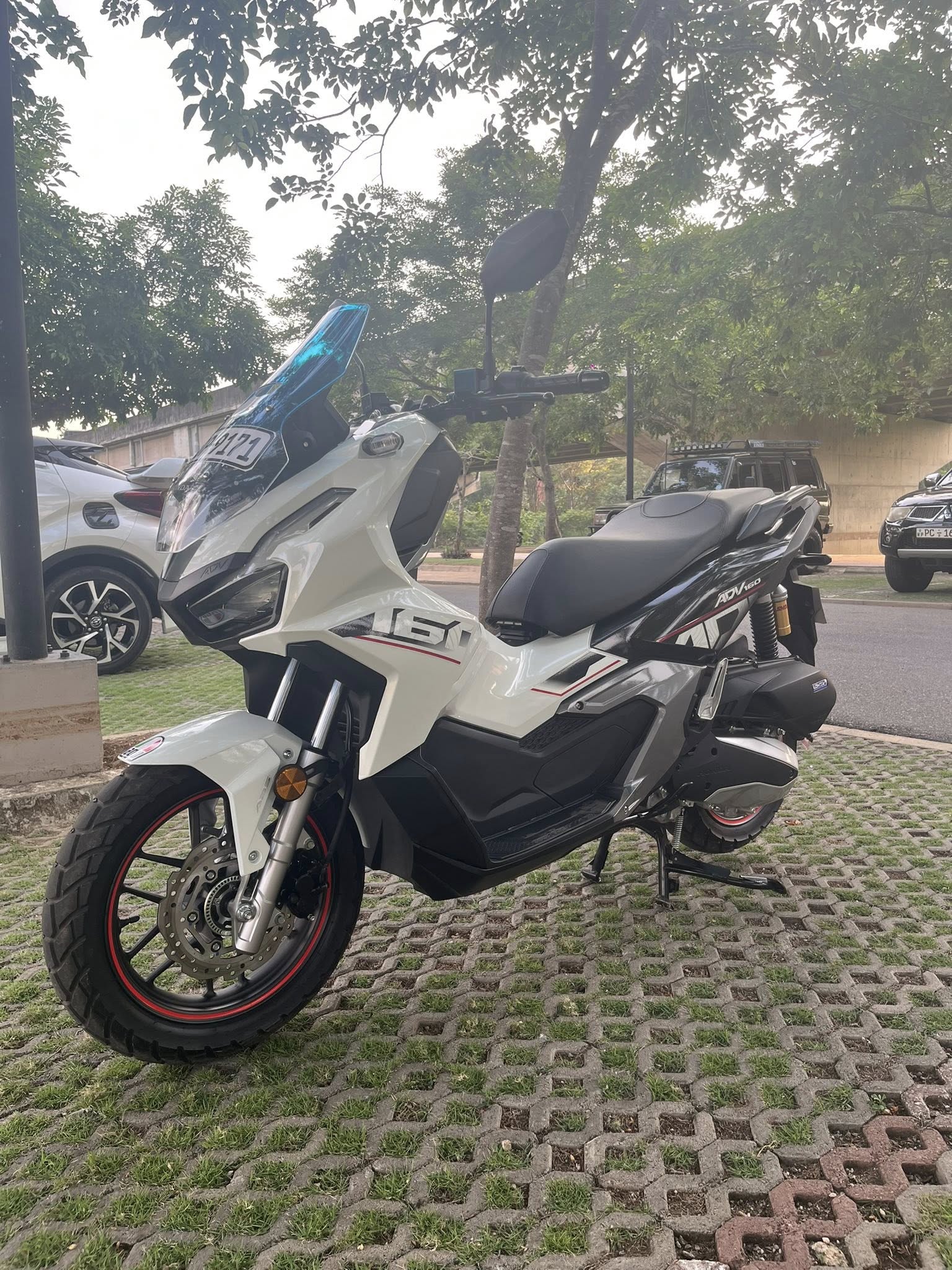 Honda ADV 2024 - Brand New Bike sale in Sri Lanka - patpat.lk