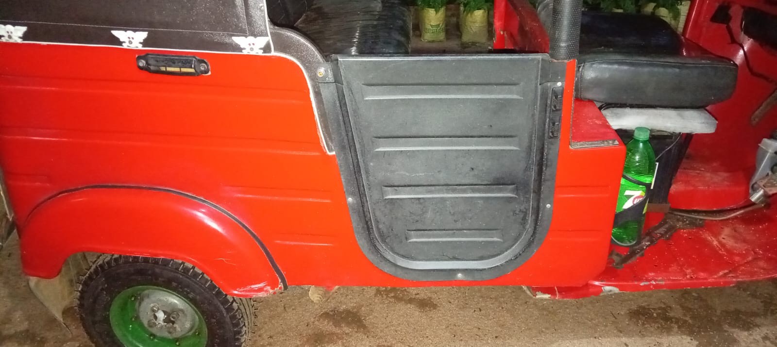 Bajaj Three Wheel 2007 - பயன்படுத்தப்பட்டது முச்சக்கர வண்டி sale in Sri Lanka - patpat.lk