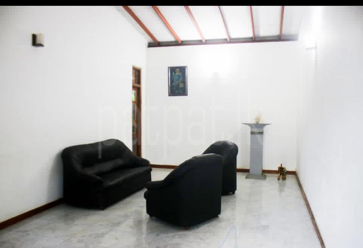 House for Sale in Hokandara