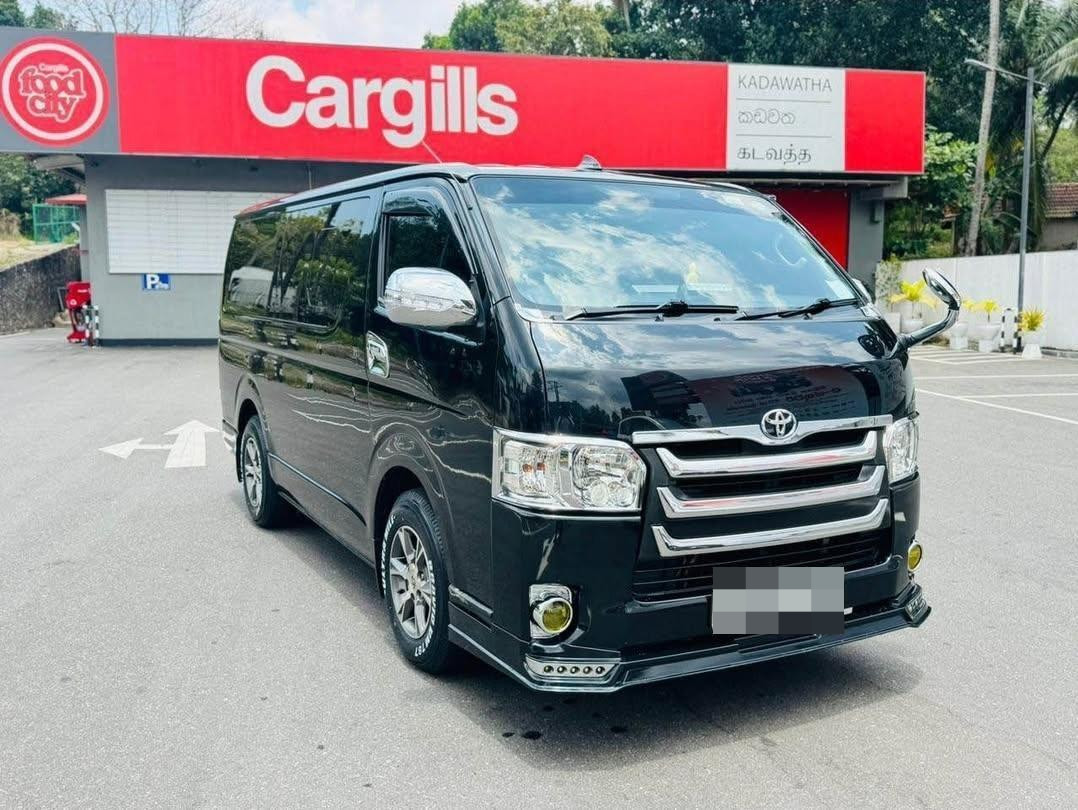 Toyota Hiace 2015 - Used Van sale in Sri Lanka - patpat.lk