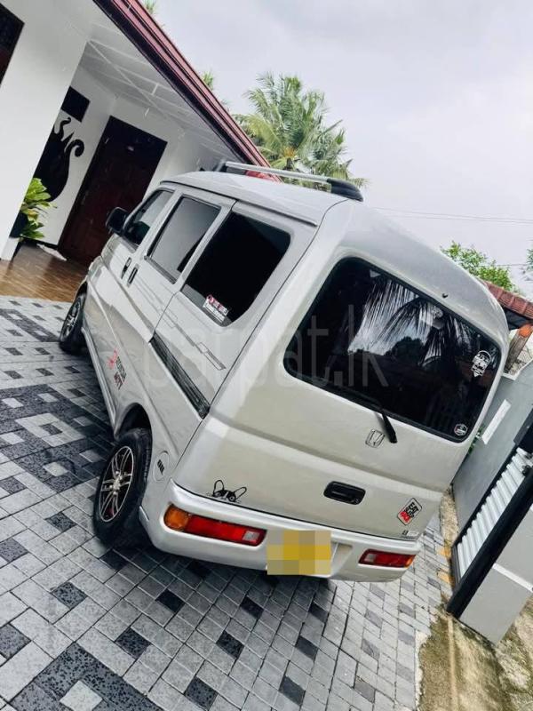 Advertisement image 3