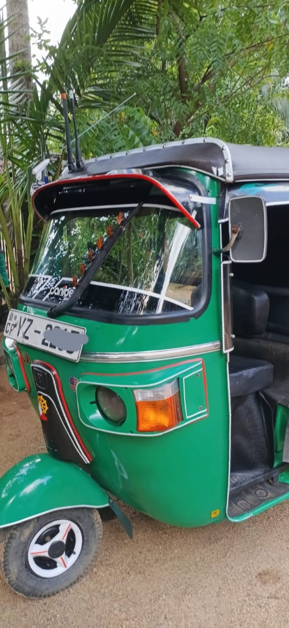 Bajaj 4 stroke 2012 - பயன்படுத்தப்பட்டது முச்சக்கர வண்டி sale in Sri Lanka - patpat.lk