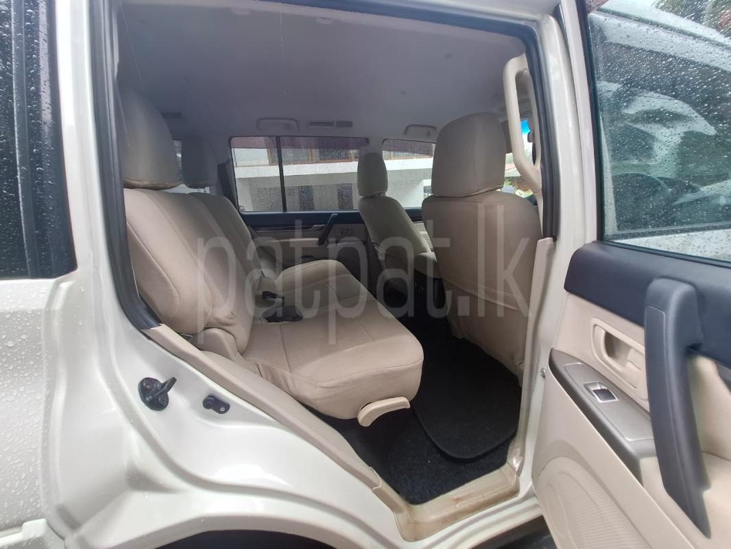 Advertisement image 6