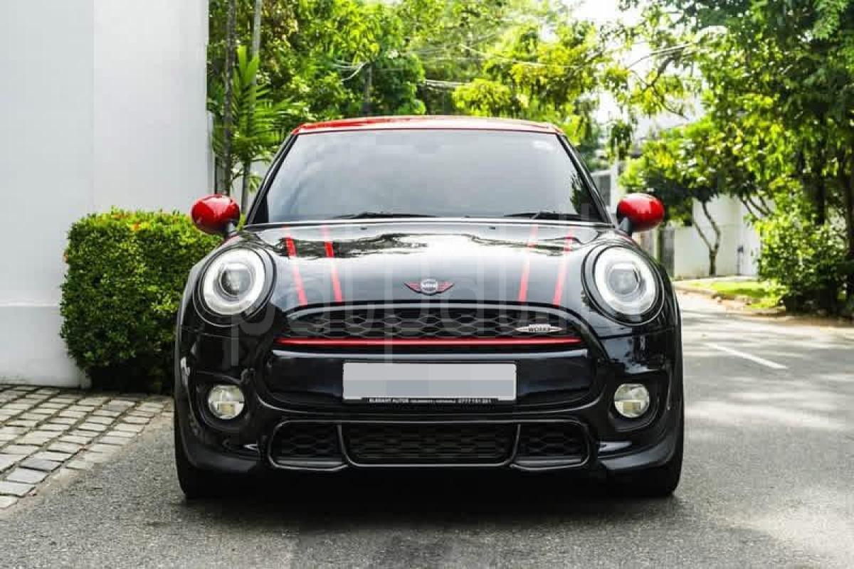 Advertisement image 1